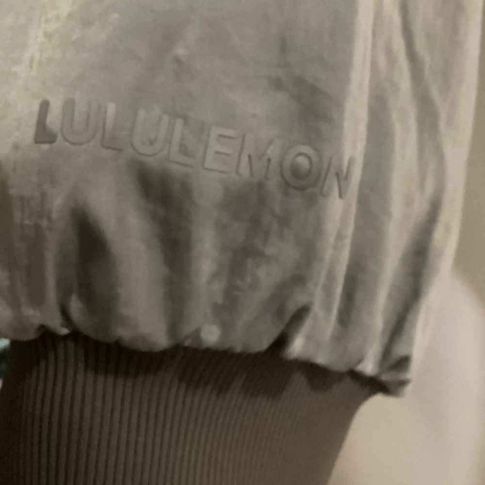 LuLuLemon Oversized Fit Nonstop Olive Bomber Jacket 10 - Picture 9 of 9